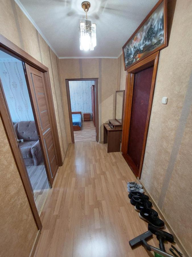 2к апартаменты ул.Ревуцкого 19/1 Киев Экстерьер фото